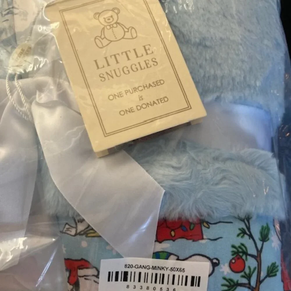 NWT Little Snuggles Christmas Peanuts Snoopy Bamboo Minky Lush Blanket - 50x65